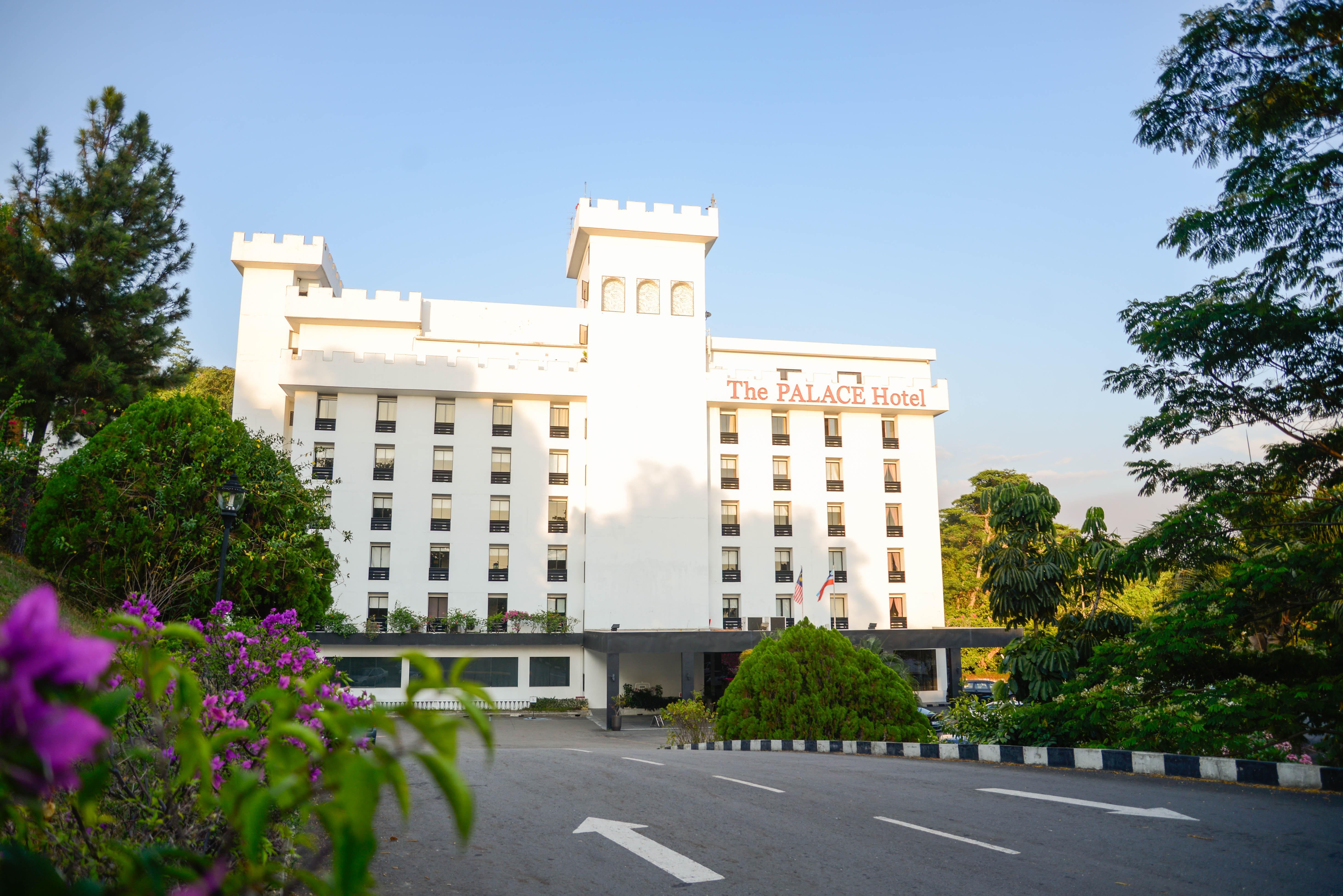 The Palace Hotel Kota Kinabalu Bagian luar foto